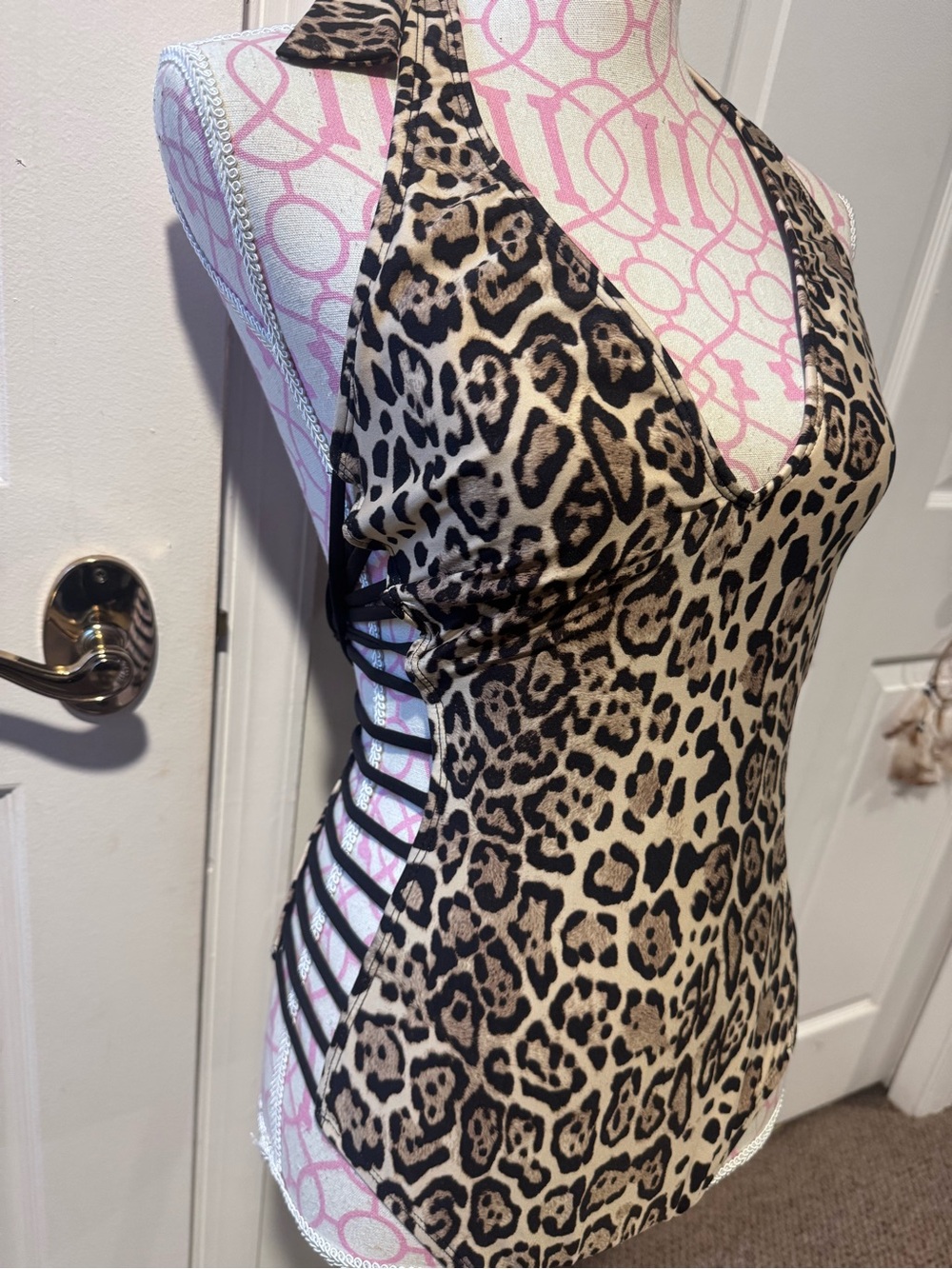 Kenneth Cole Leopard Print Halter Tank with Side Strap Detail - Beige Black L